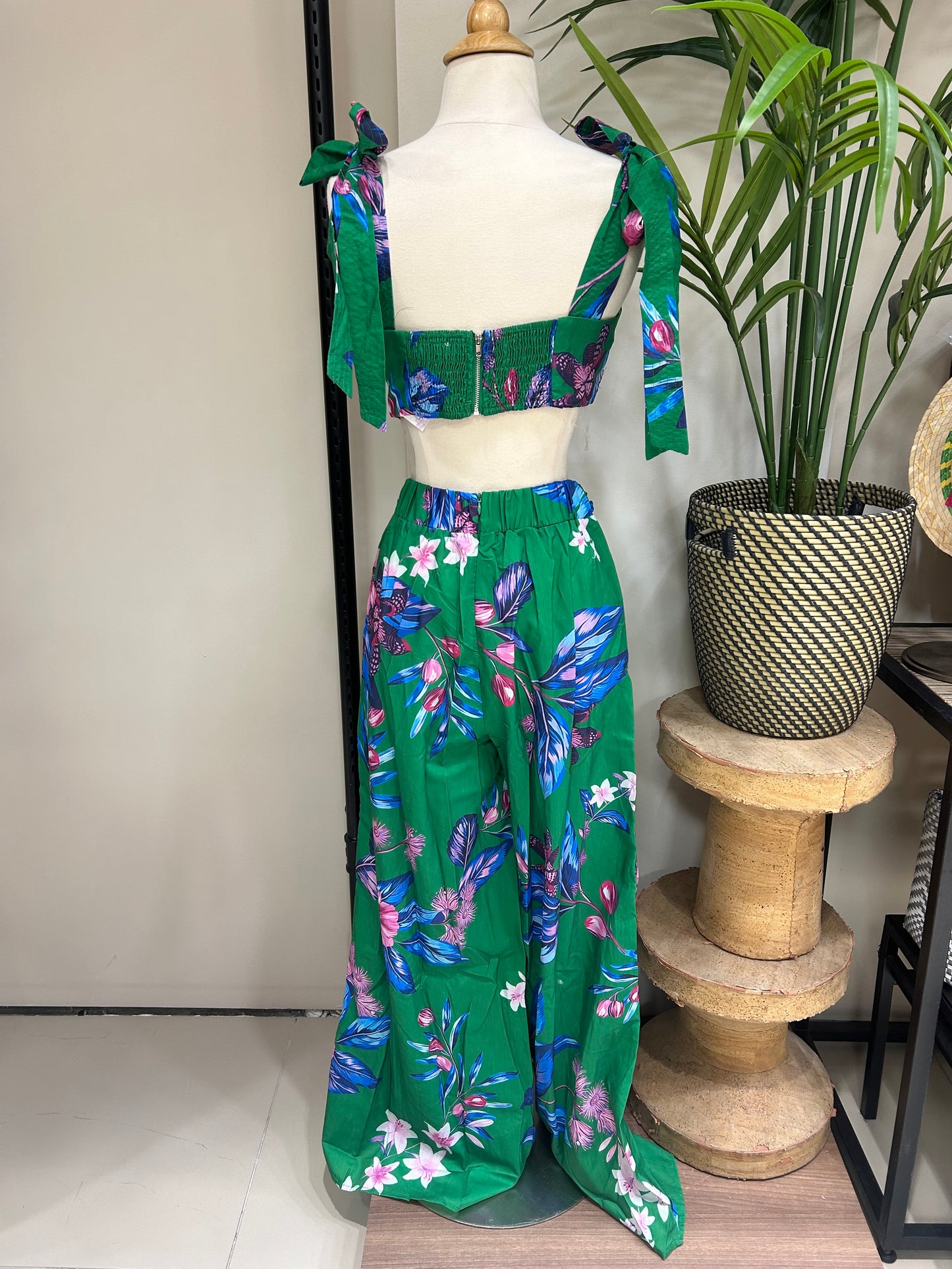 Green and Blue Print Set