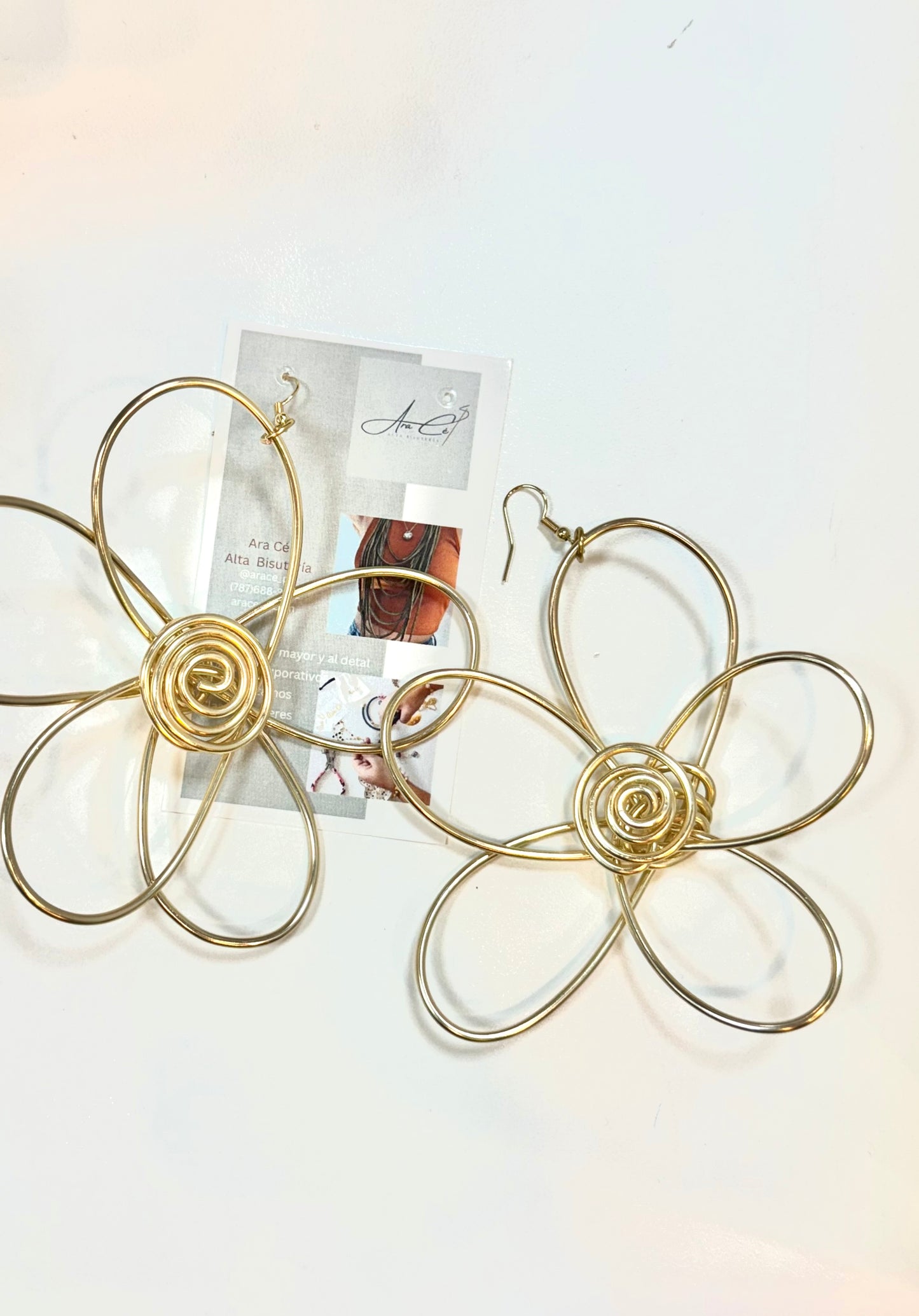 Ara Cé Flower Earrings