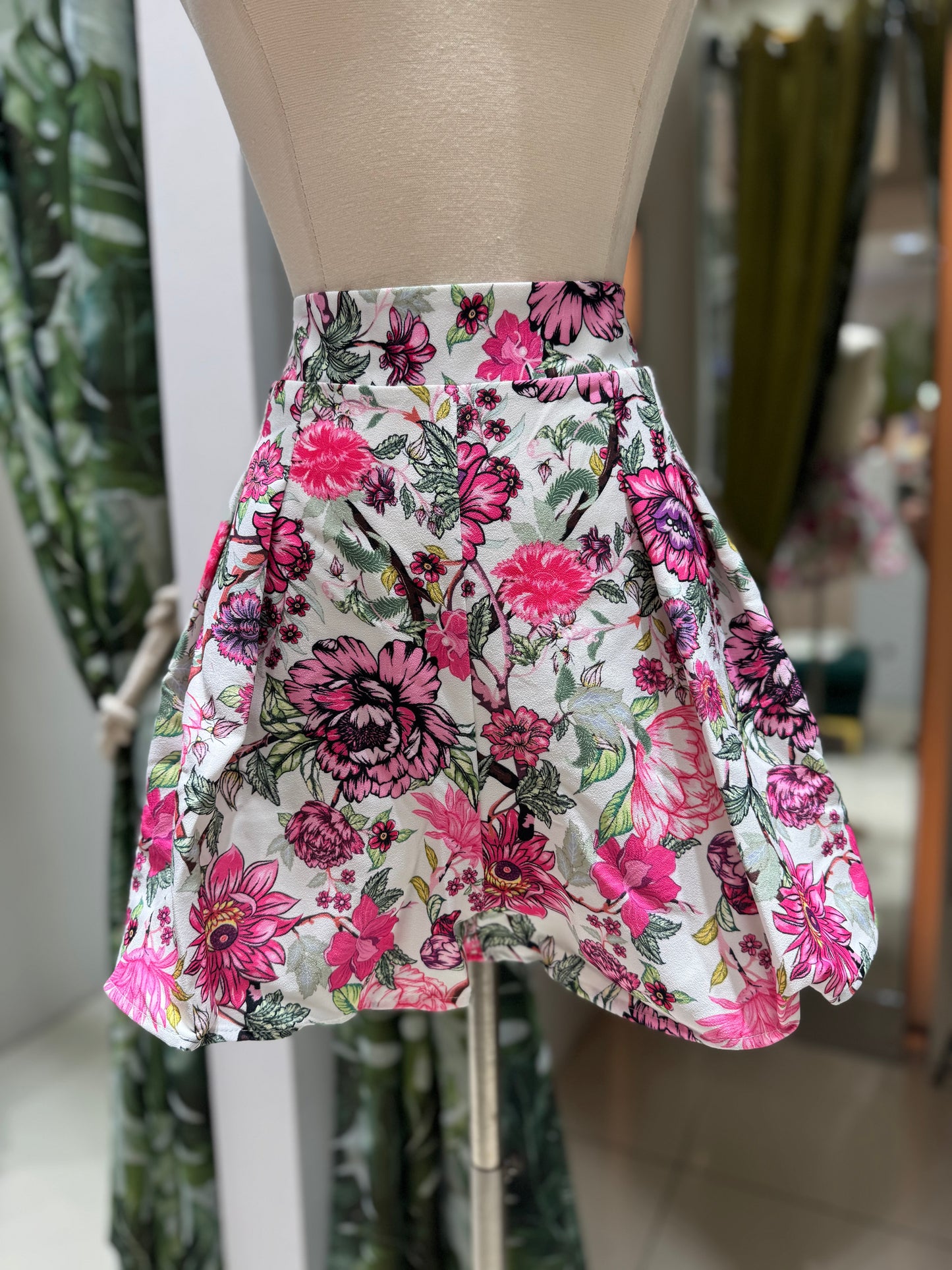 Loose Short pants