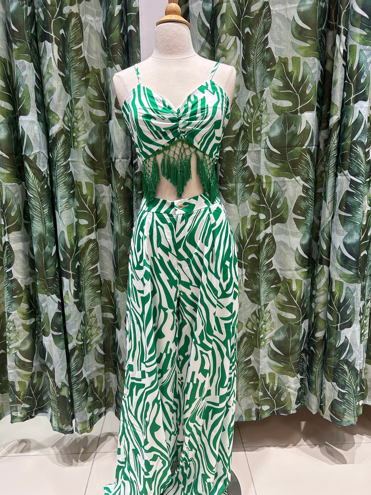 Zebra Set With Fringes