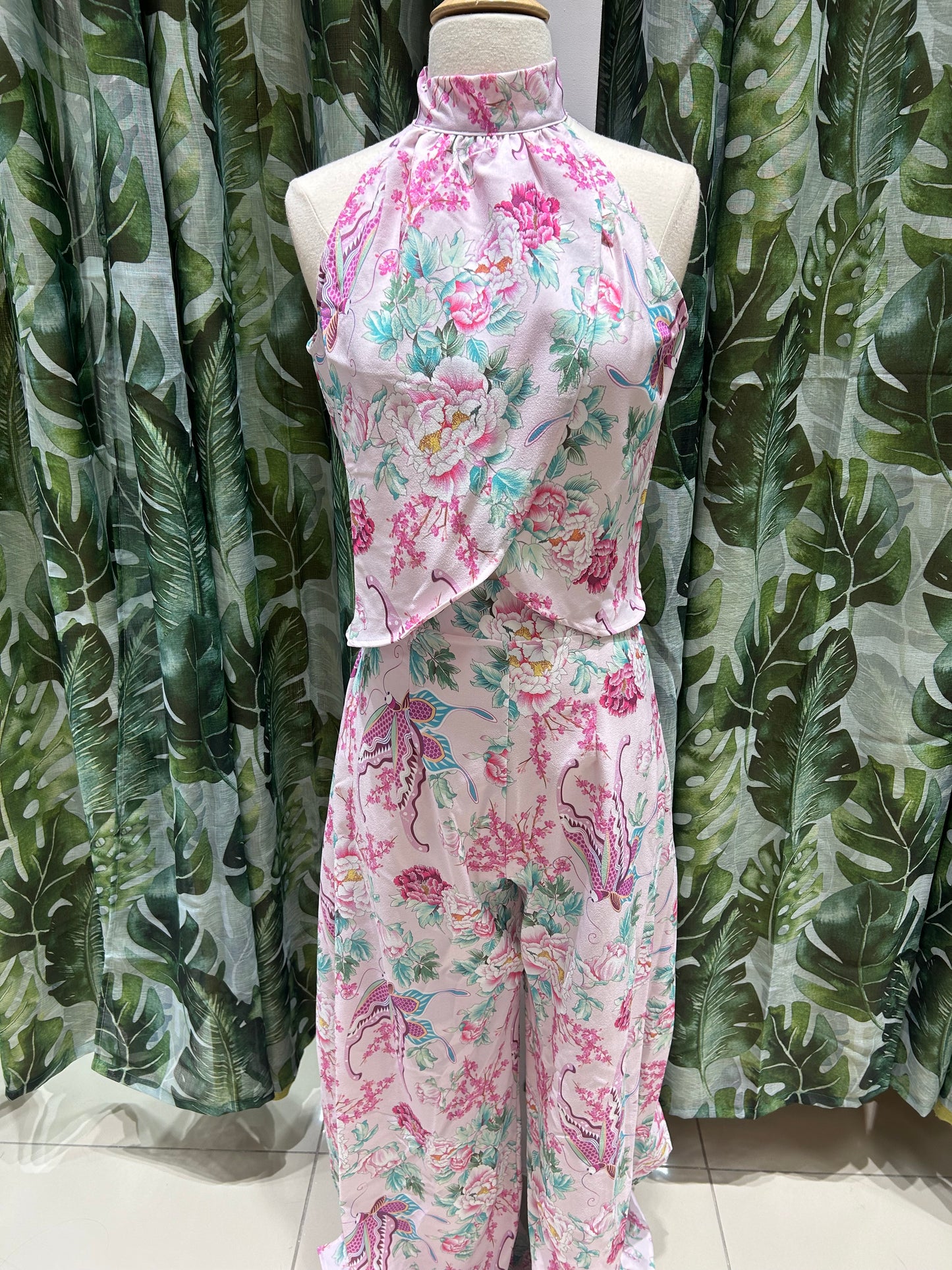 Open Leg Floral Set