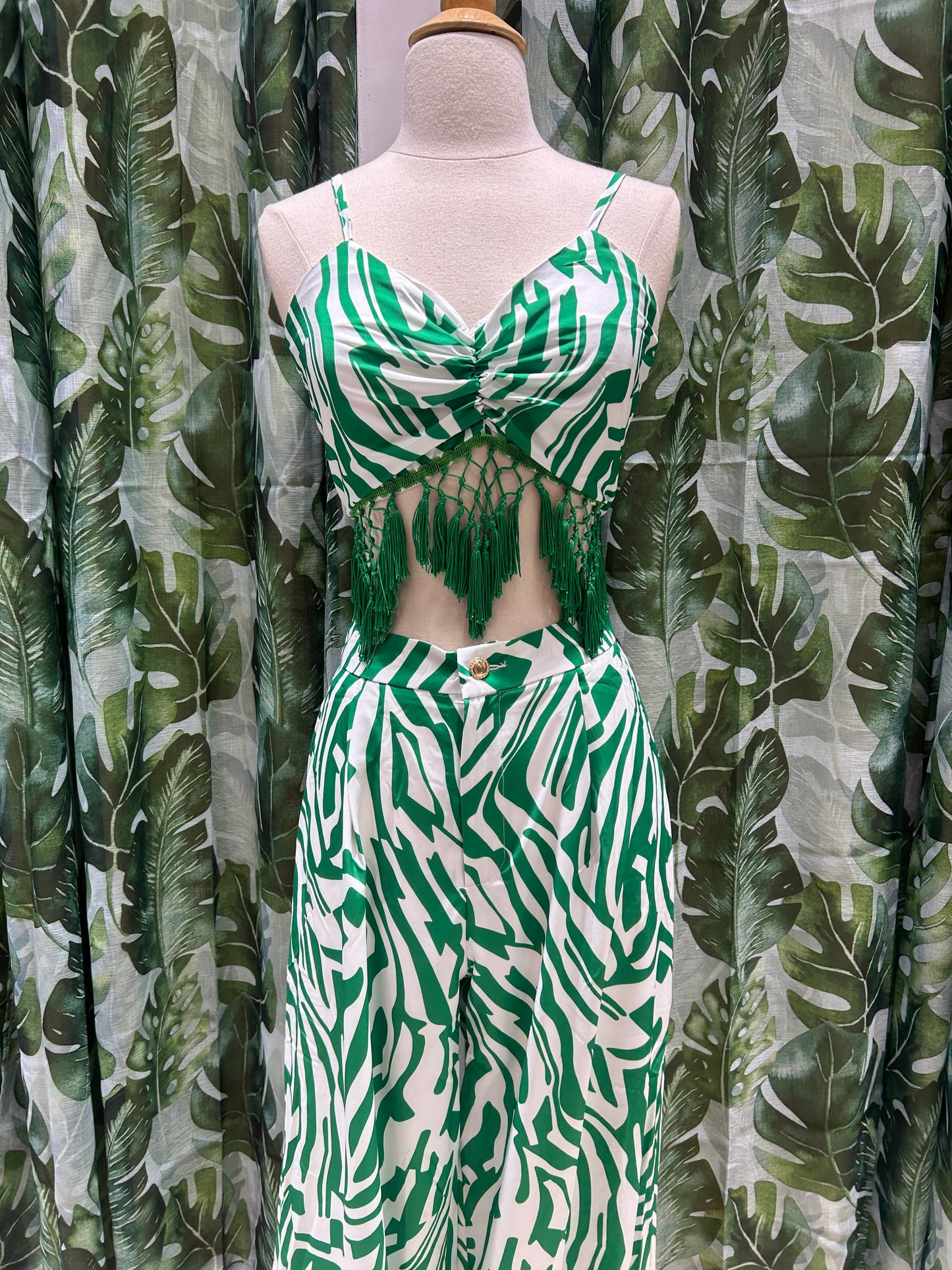 Zebra Set With Fringes