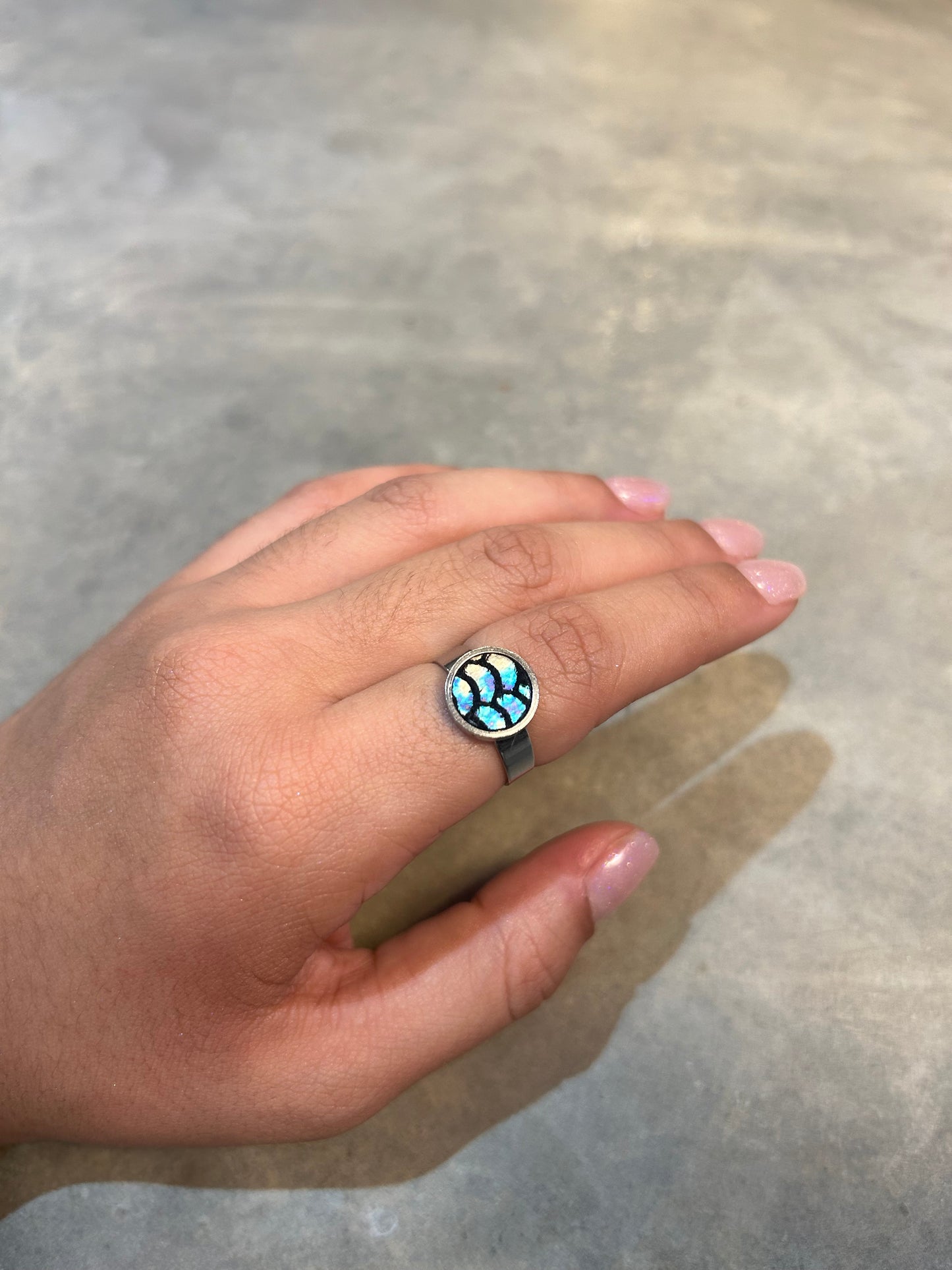 Small Ajustable Leather Ring