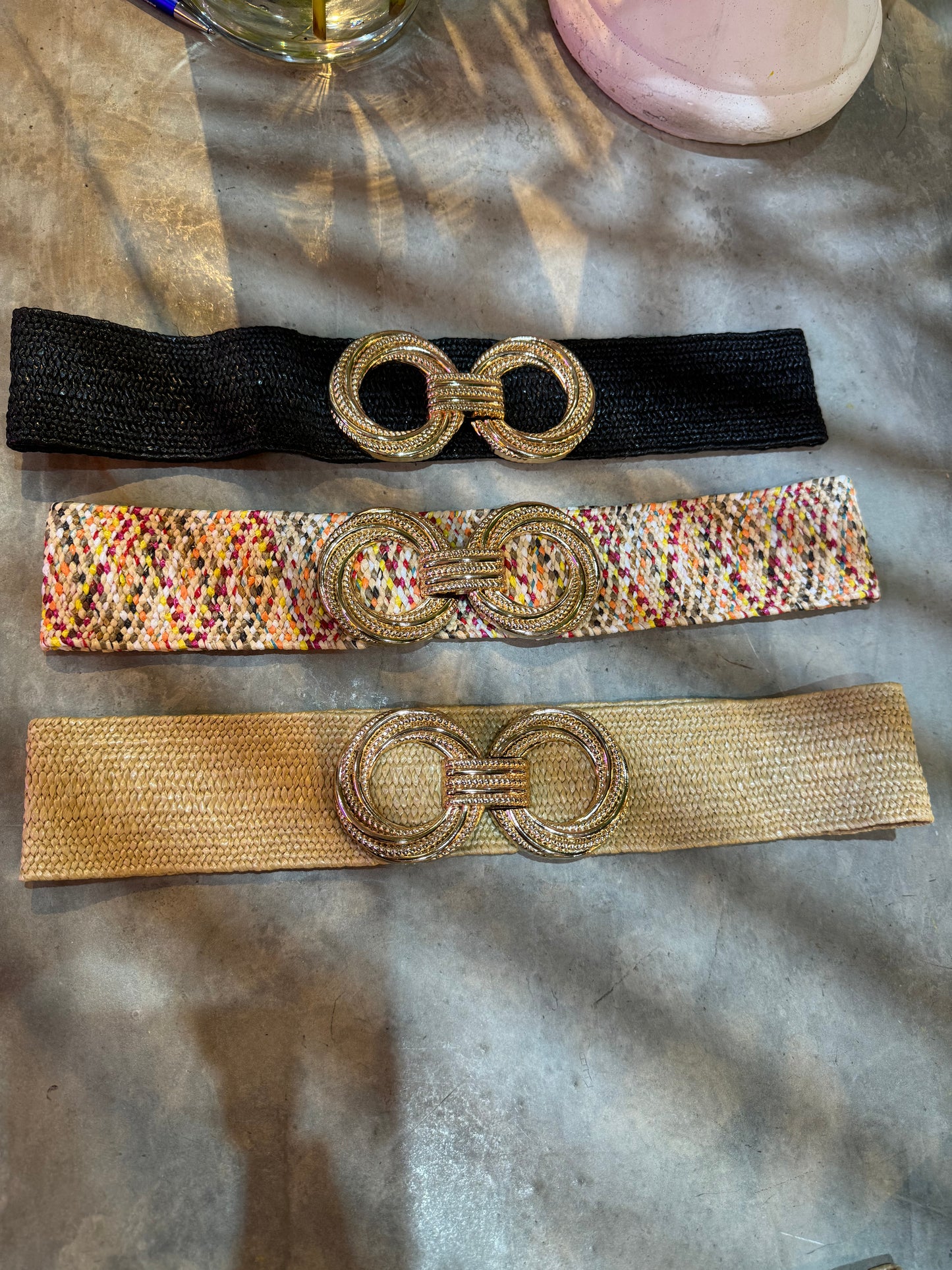 Elastic Raffia Belt with Two Gold Circles