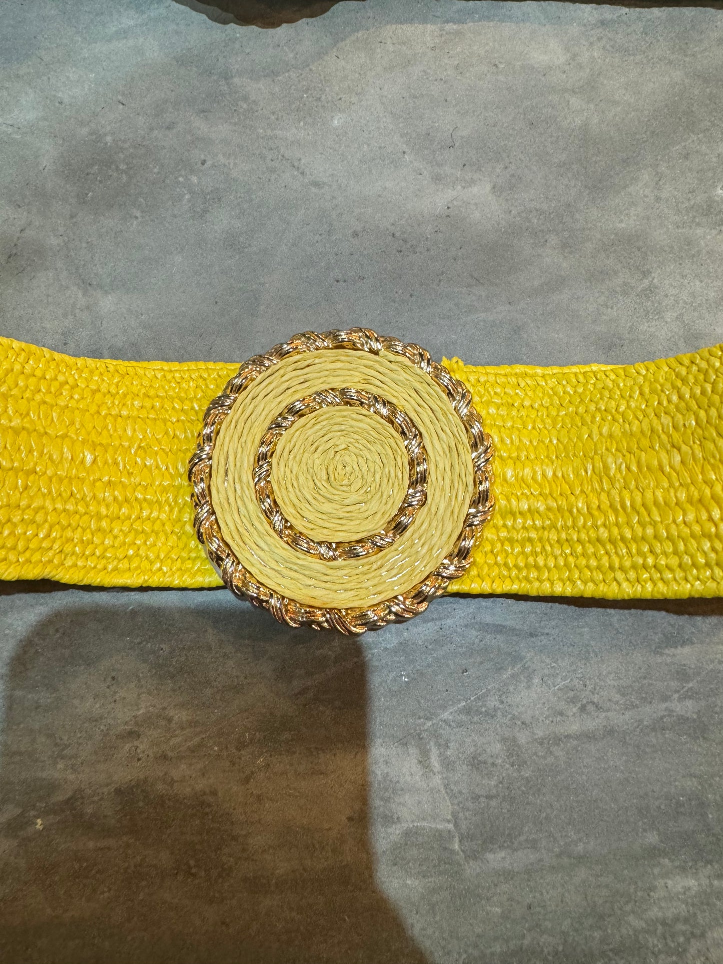 Big Raffia Circle Elastic Belt